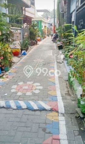Jual Rumah Eksklusif 18 KT di Kedung Baruk, Surabaya Jual Rumah Eksklusif 18 KT di Kedung Baruk, Surabaya