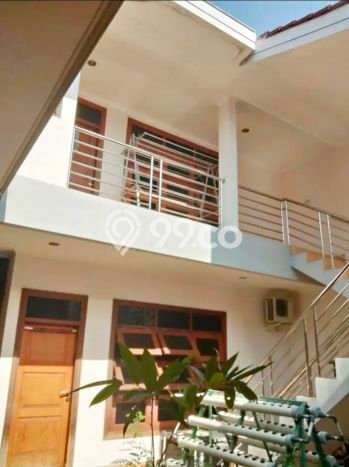 Ready to Use! Premium House LT 352m2 Desain Modern di kertajaya Ready to Use! Premium House LT 352m2 Desain Modern di kertajaya