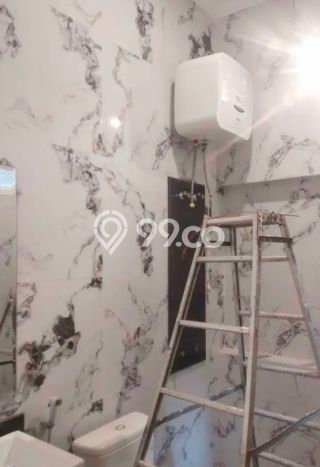 Ready to Use! Luxury House LT 194m2 Desain Elegan di Jemursari Ready to Use! Luxury House LT 194m2 Desain Elegan di Jemursari