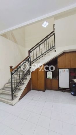 For Sale! Luxury House LT 193m2 Desain Modern di Ketintang For Sale! Luxury House LT 193m2 Desain Modern di Ketintang