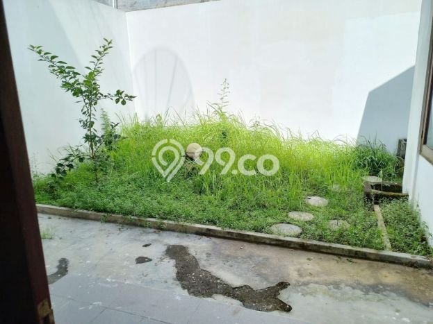 Dijual Rumah Premium dengan Fasilitas Sekitar Komplit di Lakarsantri, Surabaya Dijual Rumah Premium dengan Fasilitas Sekitar Komplit di Lakarsantri, Surabaya