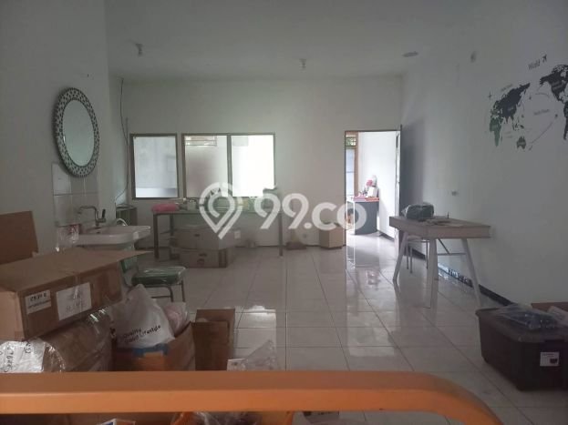 Unit Ruko Dijual di Surabaya LT 85m2 & LB 85m2 Unit Ruko Dijual di Surabaya LT 85m2 & LB 85m2