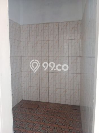 For Sale Rumah 3 Kamar Lokasi Ideal Nyaman dan Strategis di Rungkut For Sale Rumah 3 Kamar Lokasi Ideal Nyaman dan Strategis di Rungkut
