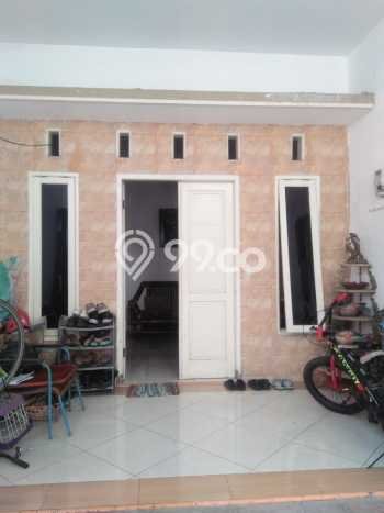 Jual Rumah Bagus Siap Huni LB 144m2 di Tambaksari, Surabaya Jual Rumah Bagus Siap Huni LB 144m2 di Tambaksari, Surabaya