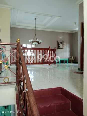 Hot Offer Hunian Mewah Ideal dan Luas di Kebomas, Gresik Hot Offer Hunian Mewah Ideal dan Luas di Kebomas, Gresik