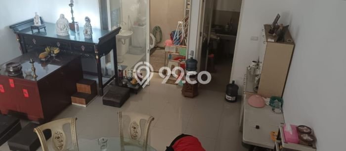 Rumah Strategis Modern Lb 120m2 di Rungkut, Surabaya Rumah Strategis Modern Lb 120m2 di Rungkut, Surabaya