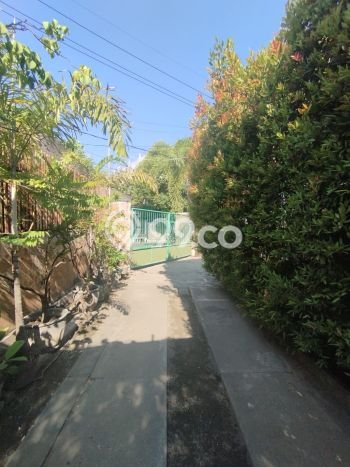 Dijual Rumah Premium dengan Fasilitas Sekitar Komplit di Gubeng, Surabaya Dijual Rumah Premium dengan Fasilitas Sekitar Komplit di Gubeng, Surabaya