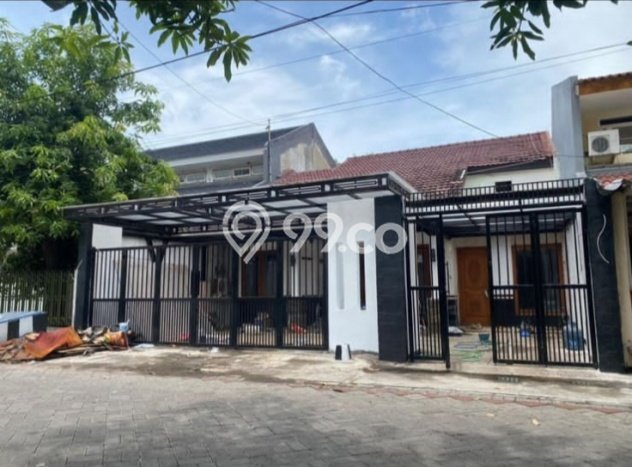 Investasi Kost Dijual di Rungkut, Surabaya, Spesifikasi 8 KT, 6 KM, 300m2 Investasi Kost Dijual di Rungkut, Surabaya, Spesifikasi 8 KT, 6 KM, 300m2
