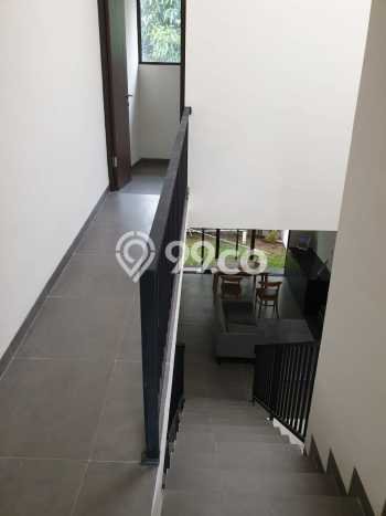Rumah Modern 3 KT LT 104m2 di Jati Luhur Rumah Modern 3 KT LT 104m2 di Jati Luhur
