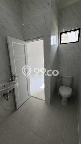 Rumah Strategis Minimalis Lb 94m2 di Cipayung, Jakarta Timur Rumah Strategis Minimalis Lb 94m2 di Cipayung, Jakarta Timur