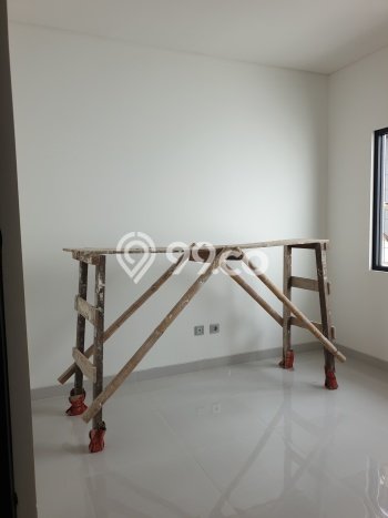 Rumah Luas Asri 3 KT Siap Pakai di Pondok Gede Jakarta Timur Rumah Luas Asri 3 KT Siap Pakai di Pondok Gede Jakarta Timur