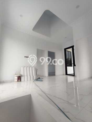 Dijual Hunian Rumah Terawat 3 KT di Jatiwaringin, Jakarta Timur Dijual Hunian Rumah Terawat 3 KT di Jatiwaringin, Jakarta Timur