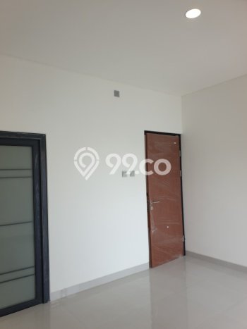 Rumah Luas Asri 3 KT Siap Pakai di Pondok Gede Jakarta Timur Rumah Luas Asri 3 KT Siap Pakai di Pondok Gede Jakarta Timur