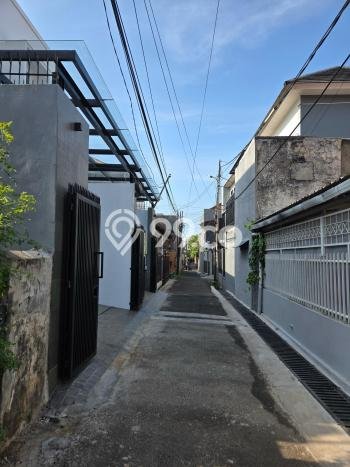 Disewakan Cepat Rumah Kondisi Baik di Kawasan Tebet, Jakarta Selatan Disewakan Cepat Rumah Kondisi Baik di Kawasan Tebet, Jakarta Selatan