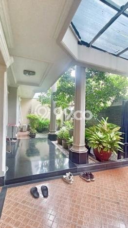 Siap Huni Hunian Elit 4 Kamar di Tebet Dekat ke Mana Pun Siap Huni Hunian Elit 4 Kamar di Tebet Dekat ke Mana Pun