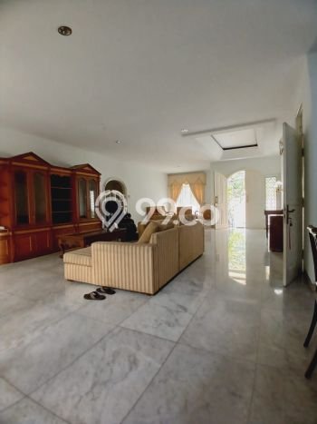 Siap Huni Rumah Mewah 3 Kamar di Tebet Dekat ke Mana Pun Siap Huni Rumah Mewah 3 Kamar di Tebet Dekat ke Mana Pun