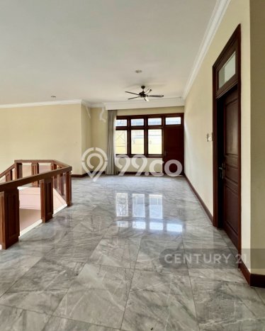 Jarang Ada! Rumah Sewa 5 Kamar Bagus Siap Huni Ampera Jarang Ada! Rumah Sewa 5 Kamar Bagus Siap Huni Ampera