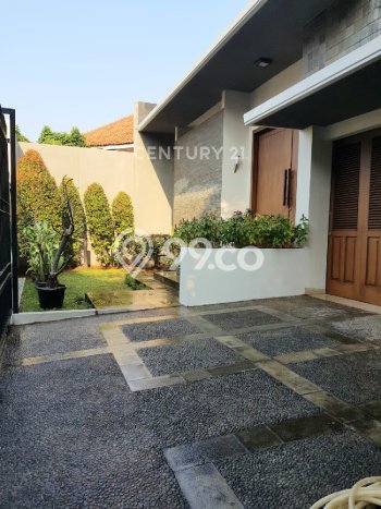 Rumah Luxury Modern Tanpa Renovasi di Ampera Jakarta Selatan Rumah Luxury Modern Tanpa Renovasi di Ampera Jakarta Selatan