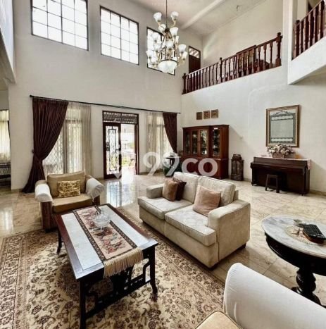 Jual Rumah Mewah Elegan Dengan View Eksklusif di Pondok Labu, Jakarta Selatan Jual Rumah Mewah Elegan Dengan View Eksklusif di Pondok Labu, Jakarta Selatan