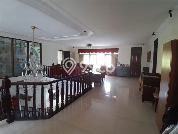 Rumah Mewah LB 900m2 Siap Huni Desain Elegan di Cipete, Jakarta Selatan Rumah Mewah LB 900m2 Siap Huni Desain Elegan di Cipete, Jakarta Selatan