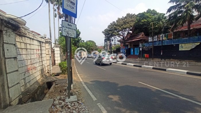 Lahan Dijual Lokasi Strategis di Jakarta Selatan dengan Luas 2561m2 Lahan Dijual Lokasi Strategis di Jakarta Selatan dengan Luas 2561m2