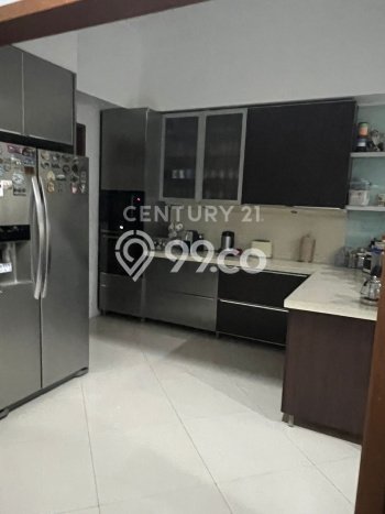 Rumah Luxury Modern Tanpa Renovasi di Ampera Jakarta Selatan Rumah Luxury Modern Tanpa Renovasi di Ampera Jakarta Selatan