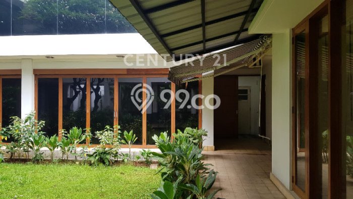 Hunian Eksklusif Disewakan di Kawasan Strategis Menteng Jakarta Pusat Hunian Eksklusif Disewakan di Kawasan Strategis Menteng Jakarta Pusat
