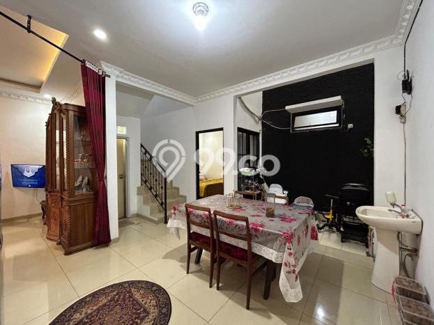 Dijual Rumah Premium dengan Fasilitas Sekitar Komplit di Tebet, Jakarta Selatan Dijual Rumah Premium dengan Fasilitas Sekitar Komplit di Tebet, Jakarta Selatan