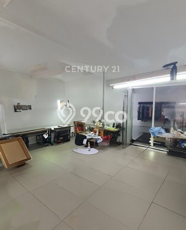 Ruko Disewa di Jagakarsa, Jakarta Selatan, LT 293m2 / LB 210m2 Ruko Disewa di Jagakarsa, Jakarta Selatan, LT 293m2 / LB 210m2