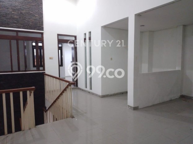 Hunian Mewah LB 961m2 Siap Huni Desain Elegan di Pondok Indah, Jakarta Selatan Hunian Mewah LB 961m2 Siap Huni Desain Elegan di Pondok Indah, Jakarta Selatan