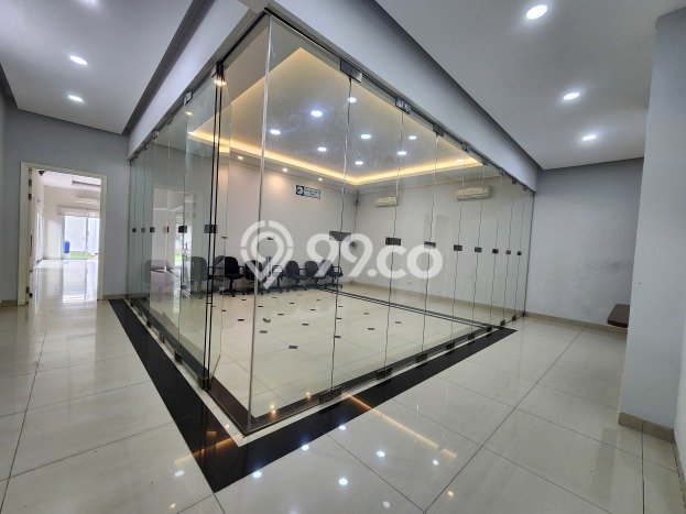 Dijual Rumah Premium dengan Fasilitas Sekitar Lengkap di Menteng, Jakarta Pusat Dijual Rumah Premium dengan Fasilitas Sekitar Lengkap di Menteng, Jakarta Pusat