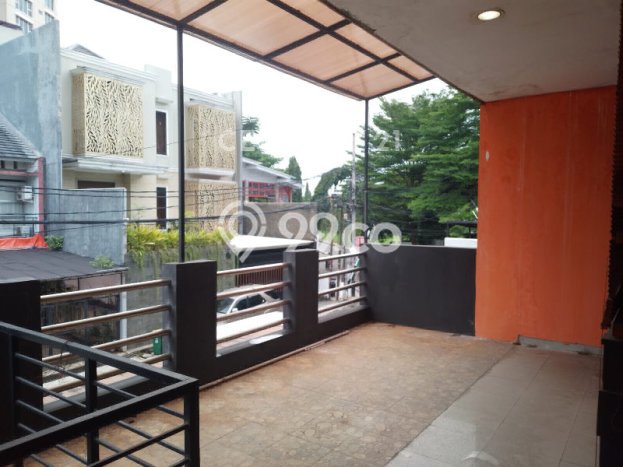 Hunian Mewah LB 961m2 Siap Huni Desain Elegan di Pondok Indah, Jakarta Selatan Hunian Mewah LB 961m2 Siap Huni Desain Elegan di Pondok Indah, Jakarta Selatan