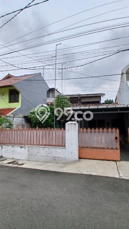 Rumah Luxury Modern Siap Huni di Tomang Jakarta Barat Rumah Luxury Modern Siap Huni di Tomang Jakarta Barat