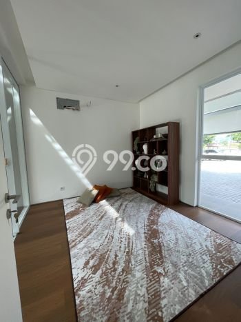 KESEMPATAN EMAS! Rumah Berkualitas di , Bandung, Luas 279m2m² LB 325m2m² KESEMPATAN EMAS! Rumah Berkualitas di , Bandung, Luas 279m2m² LB 325m2m²