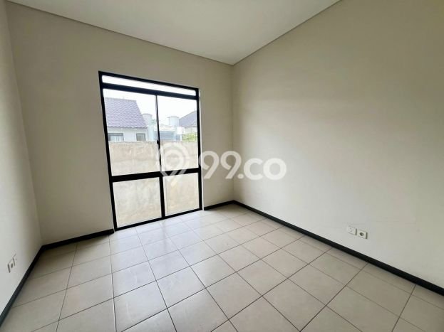 Rumah Strategis LT 180m2m² / LB 130m2m² di , Dekat Pusat Kota, Bandung Rumah Strategis LT 180m2m² / LB 130m2m² di , Dekat Pusat Kota, Bandung