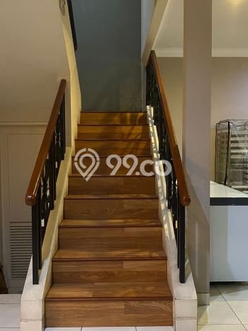 Rumah kawasan Kota Wisata, Bogor, LT 180m² LB 200m² Rumah kawasan Kota Wisata, Bogor, LT 180m² LB 200m²