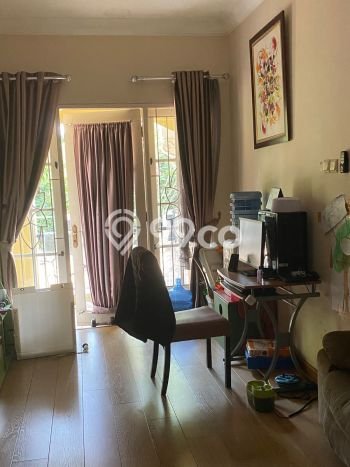 Rumah kawasan Kota Wisata, Bogor, LT 180m² LB 200m² Rumah kawasan Kota Wisata, Bogor, LT 180m² LB 200m²