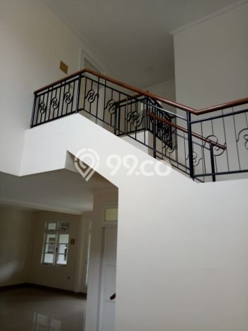 Rumah Elit Modern Siap Huni di Kota Wisata Bogor Rumah Elit Modern Siap Huni di Kota Wisata Bogor