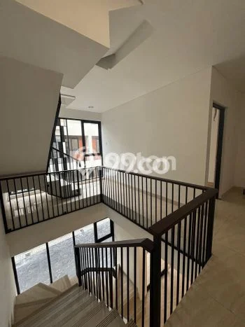 Dijual Rumah Premium dengan Fasilitas Sekitar Komplit di Pancoran, Jakarta Selatan Dijual Rumah Premium dengan Fasilitas Sekitar Komplit di Pancoran, Jakarta Selatan