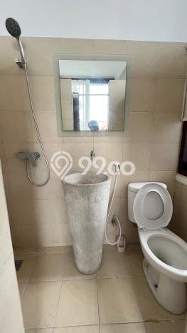 Lokasi Strategis! Vila Kawasan , Area 124m2m², Area Nyaman dan aman Lokasi Strategis! Vila Kawasan , Area 124m2m², Area Nyaman dan aman