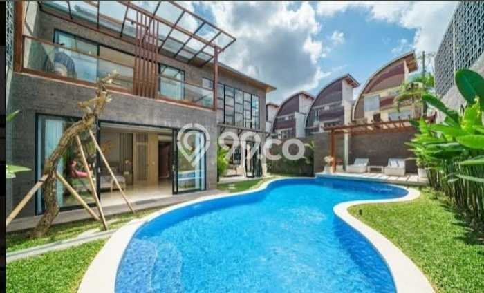 Hunian Mewah LB 500m2 Siap Pakai Desain Elegan di Canggu, Badung Hunian Mewah LB 500m2 Siap Pakai Desain Elegan di Canggu, Badung