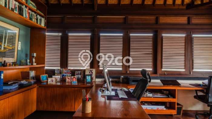 Vila di Kerobokan, Area 823m², Kawasan Asri untuk tempat tinggal Vila di Kerobokan, Area 823m², Kawasan Asri untuk tempat tinggal