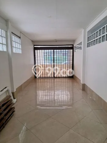 Rumah sewa siap pakai 4 KT di Burangrang, Bandung Rumah sewa siap pakai 4 KT di Burangrang, Bandung