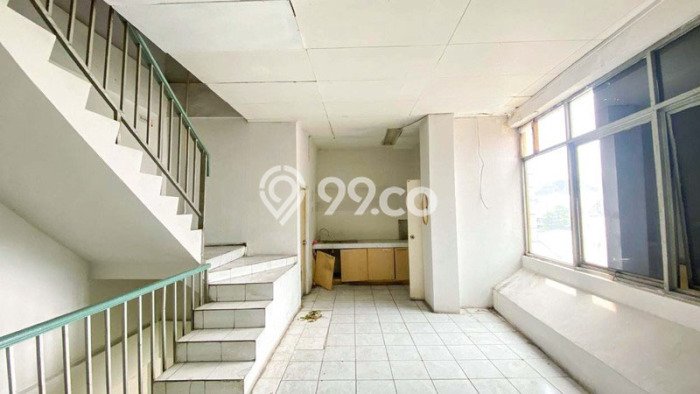 Ruko Dijual di Jakarta Selatan LT 333m2 & LB 270m2 Lokasi Terbaik! Ruko Dijual di Jakarta Selatan LT 333m2 & LB 270m2 Lokasi Terbaik!