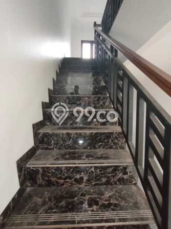 Rumah Modern 3 KT di Pondok Bambu Jakarta Timur Rumah Modern 3 KT di Pondok Bambu Jakarta Timur