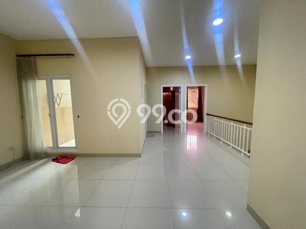 Disewakan! Rumah 3 Kamar Tidur &
3 Kamar Mandi di Pantai Indah Kapuk, Jakarta Utara Disewakan! Rumah 3 Kamar Tidur &
3 Kamar Mandi di Pantai Indah Kapuk, Jakarta Utara