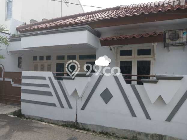 Rumah Luxury Modern Tanpa Renovasi di Rawamangun Jakarta Timur Rumah Luxury Modern Tanpa Renovasi di Rawamangun Jakarta Timur
