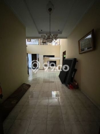 For Sale! Premium House LT 255m2 Desain Modern di Pondok Bambu For Sale! Premium House LT 255m2 Desain Modern di Pondok Bambu