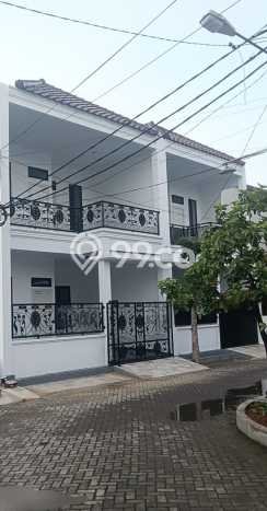 Hunian Nyaman Asri 4 KT Siap Pakai di harapan indah Bekasi Hunian Nyaman Asri 4 KT Siap Pakai di harapan indah Bekasi