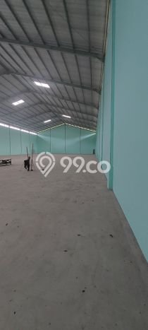 Unit Gudang Disewakan di Jababeka di Area Ramai & Strategis Unit Gudang Disewakan di Jababeka di Area Ramai & Strategis